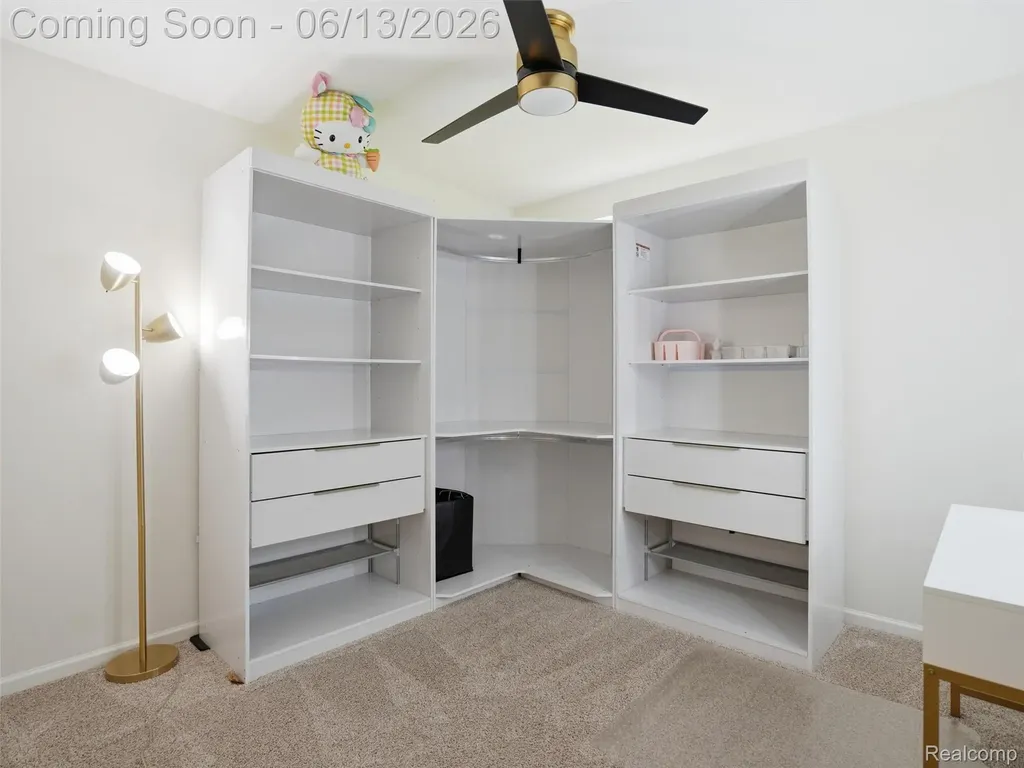 7668 Ring Neck Drive Waterford Charter Township MI 48327