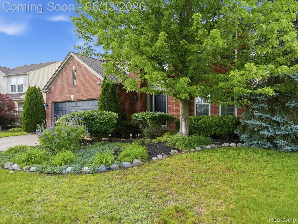 7668 Ring Neck Drive Waterford Charter Township MI 48327