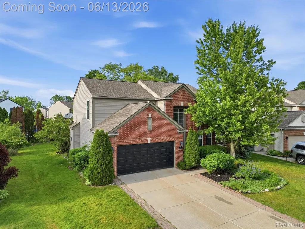 7668 Ring Neck Drive Waterford Charter Township MI 48327