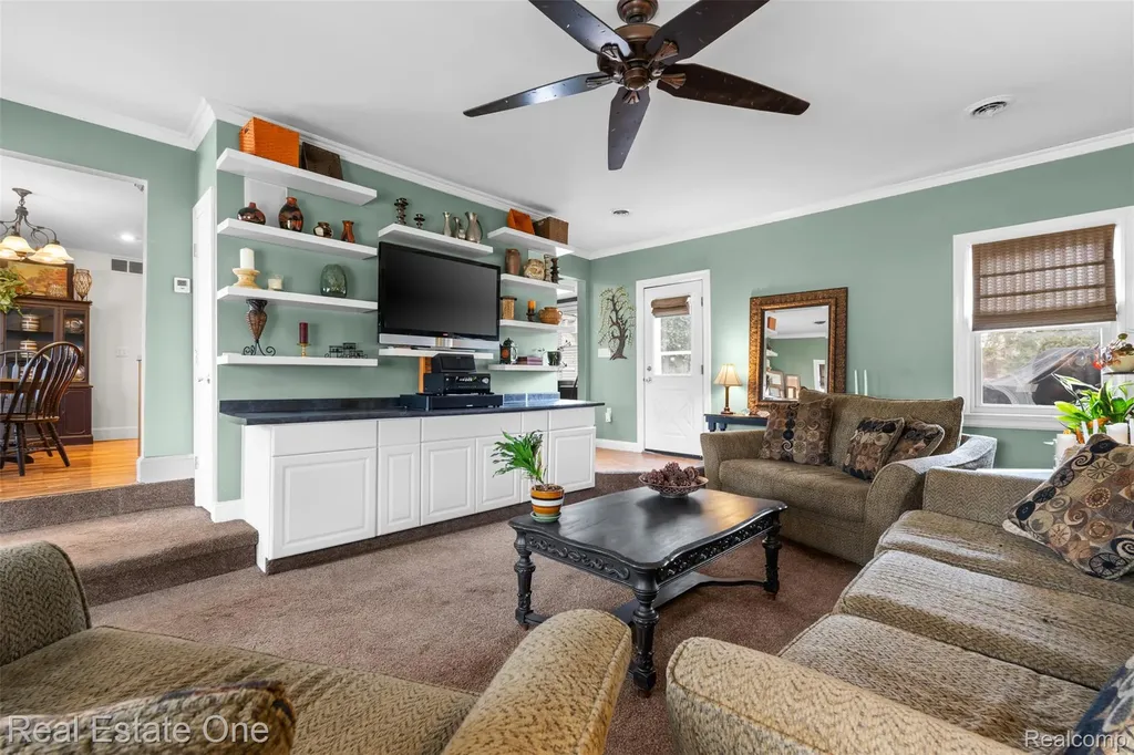 23340 Joy Street St. Clair Shores City MI 48082