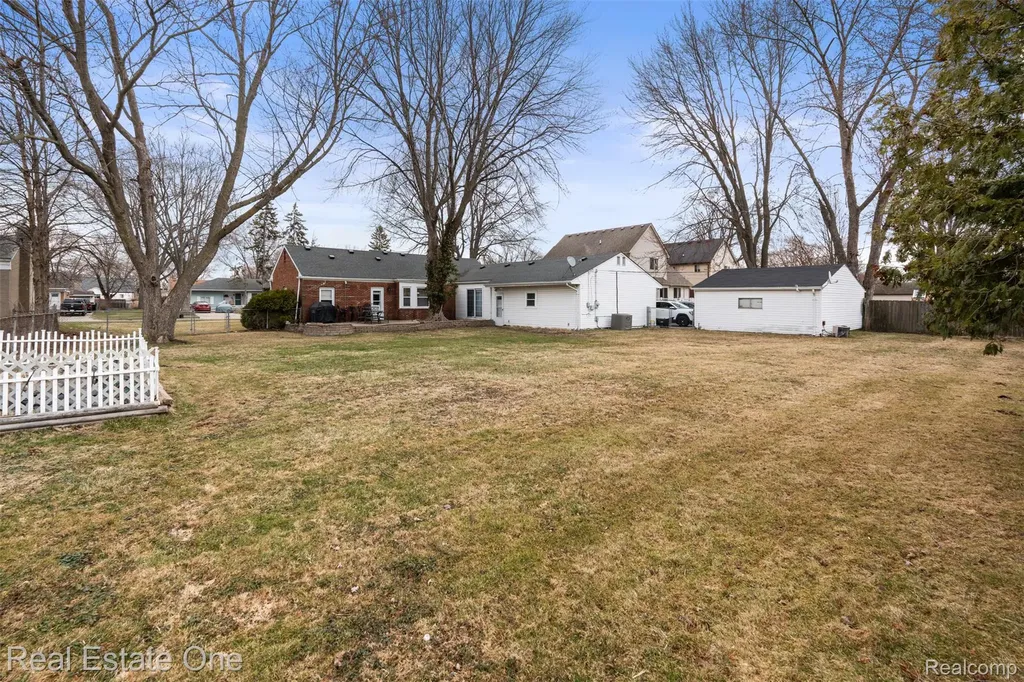 23340 Joy Street St. Clair Shores City MI 48082