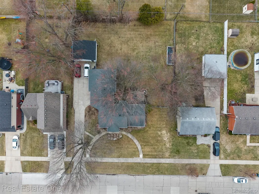 23340 Joy Street St. Clair Shores City MI 48082