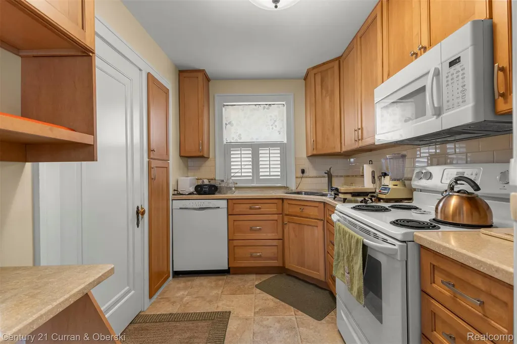 6315 Steadman Street Dearborn City MI 48126