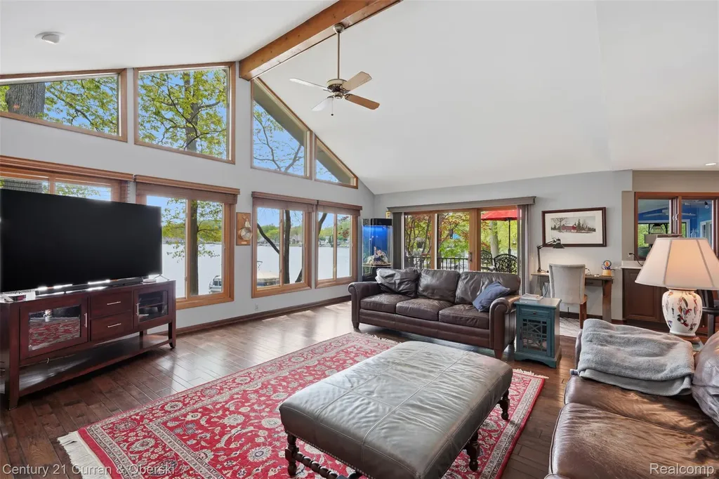 4233 Blain Island Road Waterford Charter Township MI 48329