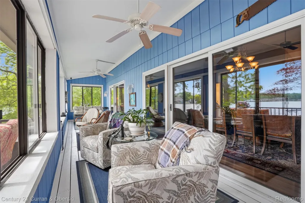 4233 Blain Island Road Waterford Charter Township MI 48329