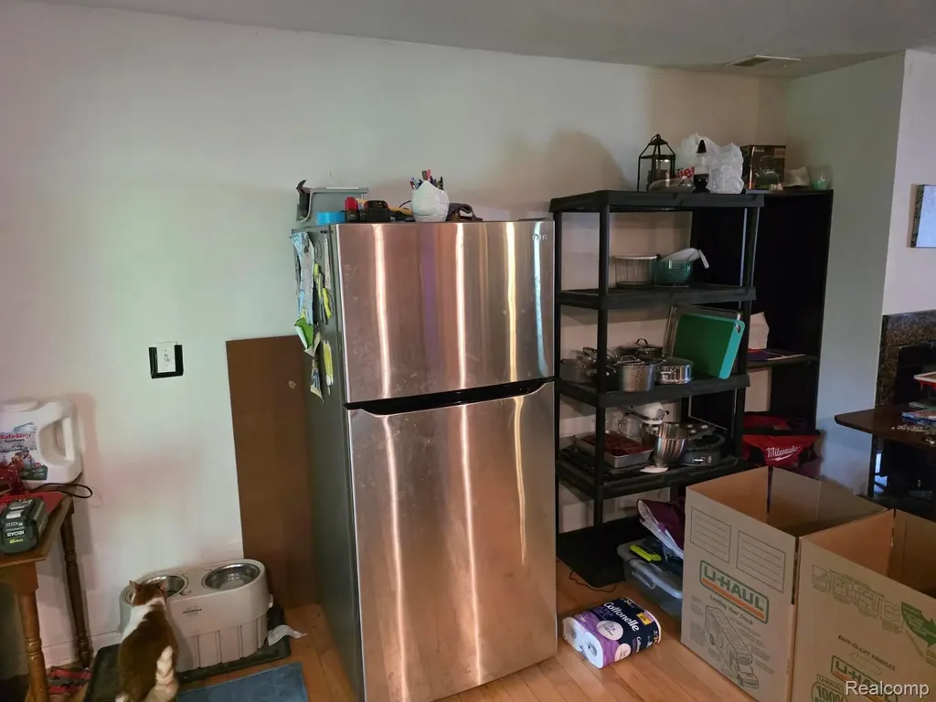 2972 E Textile Road Ann Arbor City MI 48108