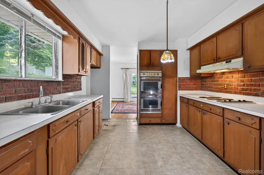 11035 White Oak Drive Vienna Charter Township MI 48420