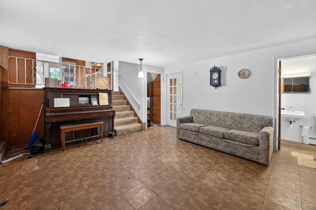 11035 White Oak Drive Vienna Charter Township MI 48420