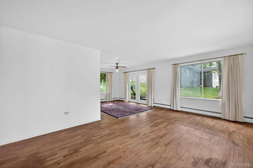 11035 White Oak Drive Vienna Charter Township MI 48420