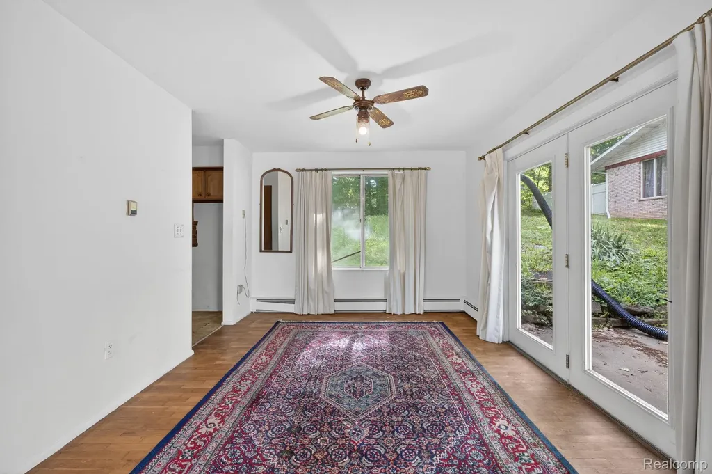 11035 White Oak Drive Vienna Charter Township MI 48420