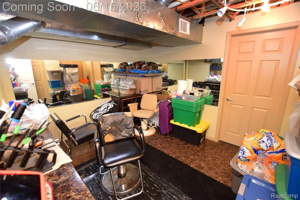 6240 Moonstone Court Grand Blanc Charter Township MI 48439