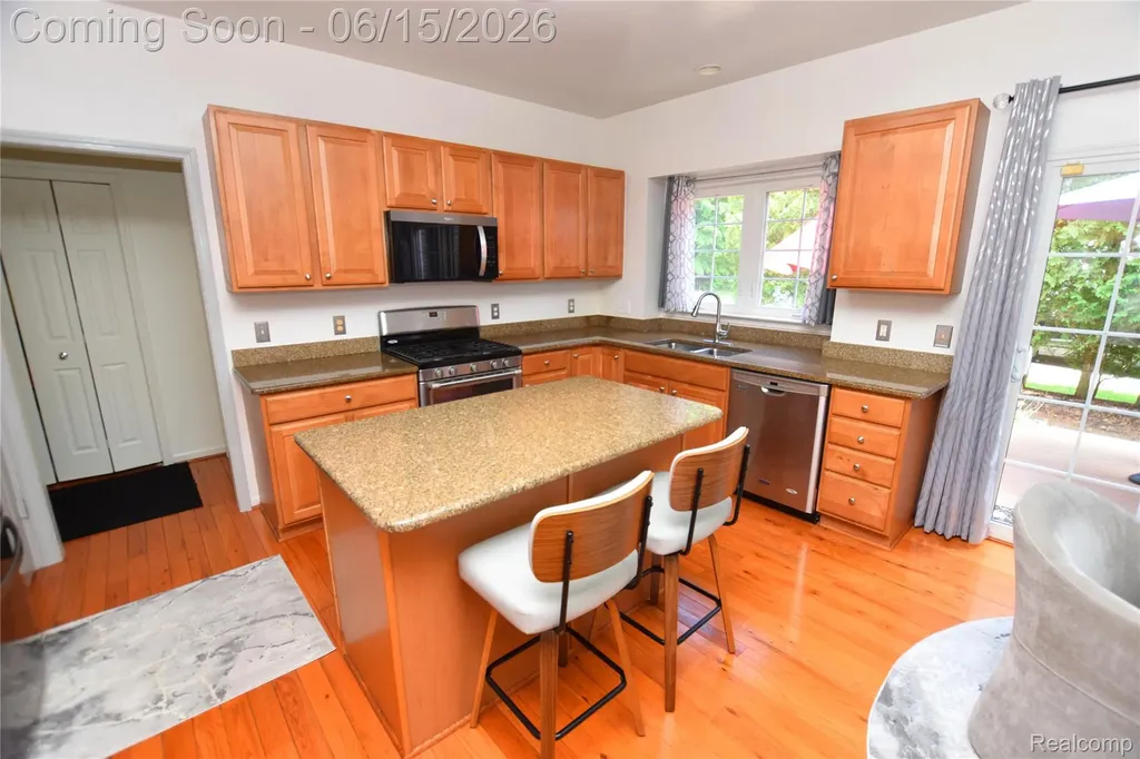 6240 Moonstone Court Grand Blanc Charter Township MI 48439