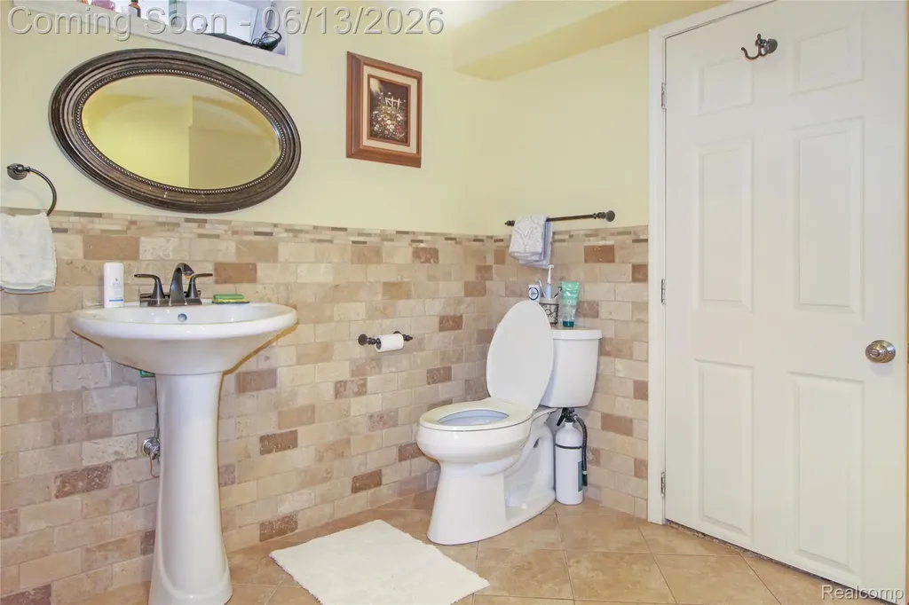 5953 Cooper Street Taylor City MI 48180