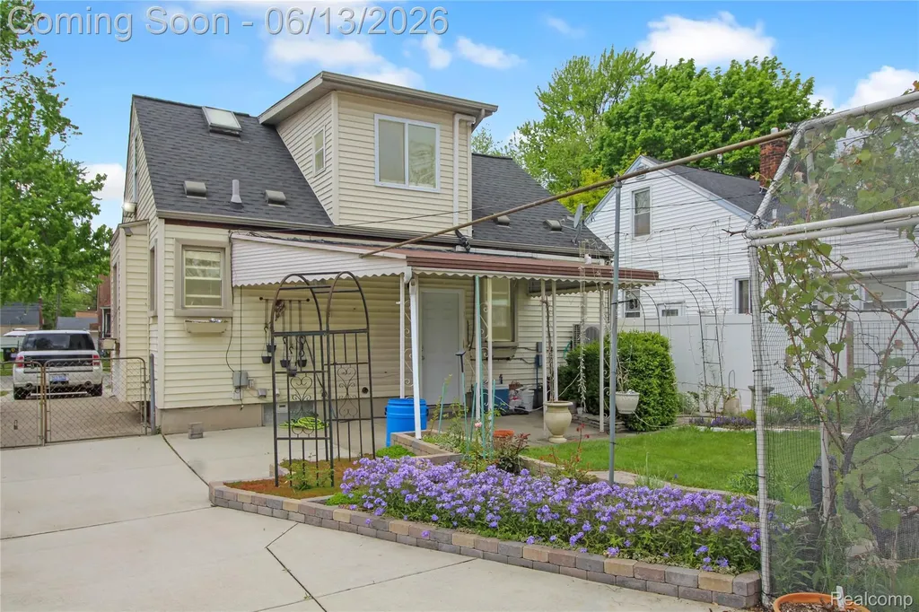 5953 Cooper Street Taylor City MI 48180