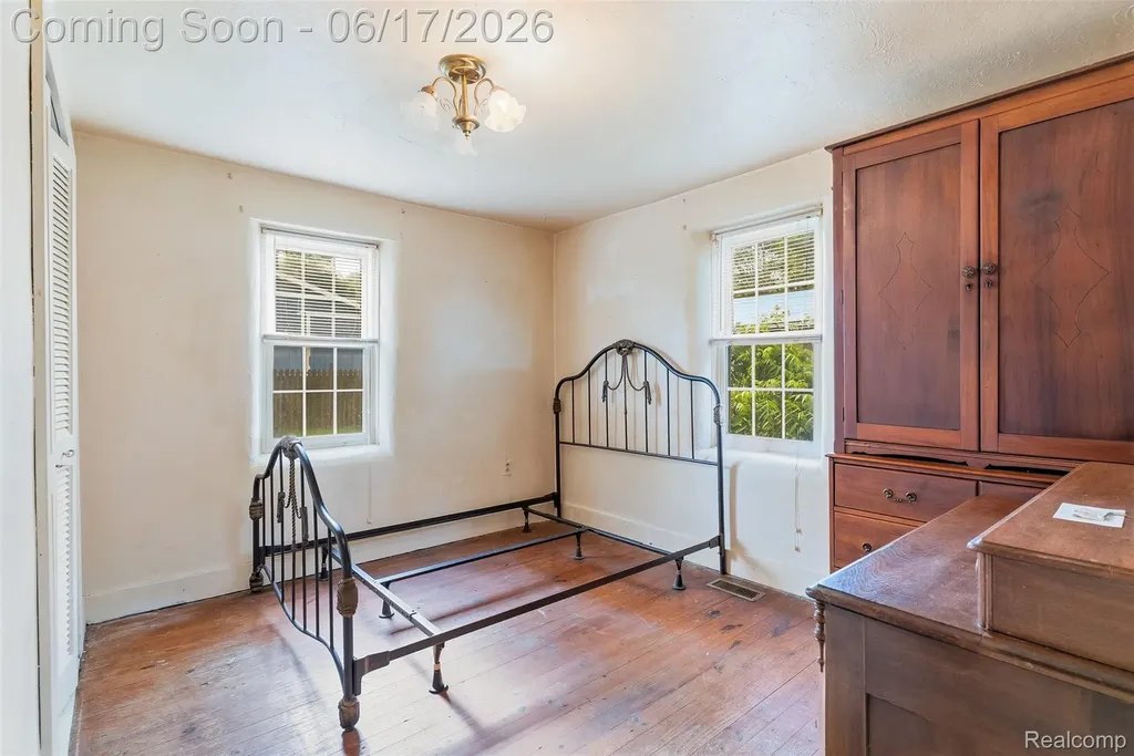 7447 Russell Street Richfield Township MI 48423