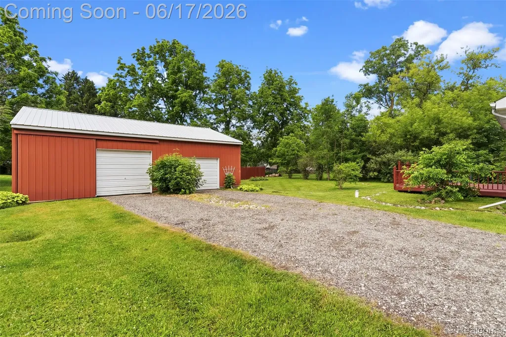 7447 Russell Street Richfield Township MI 48423