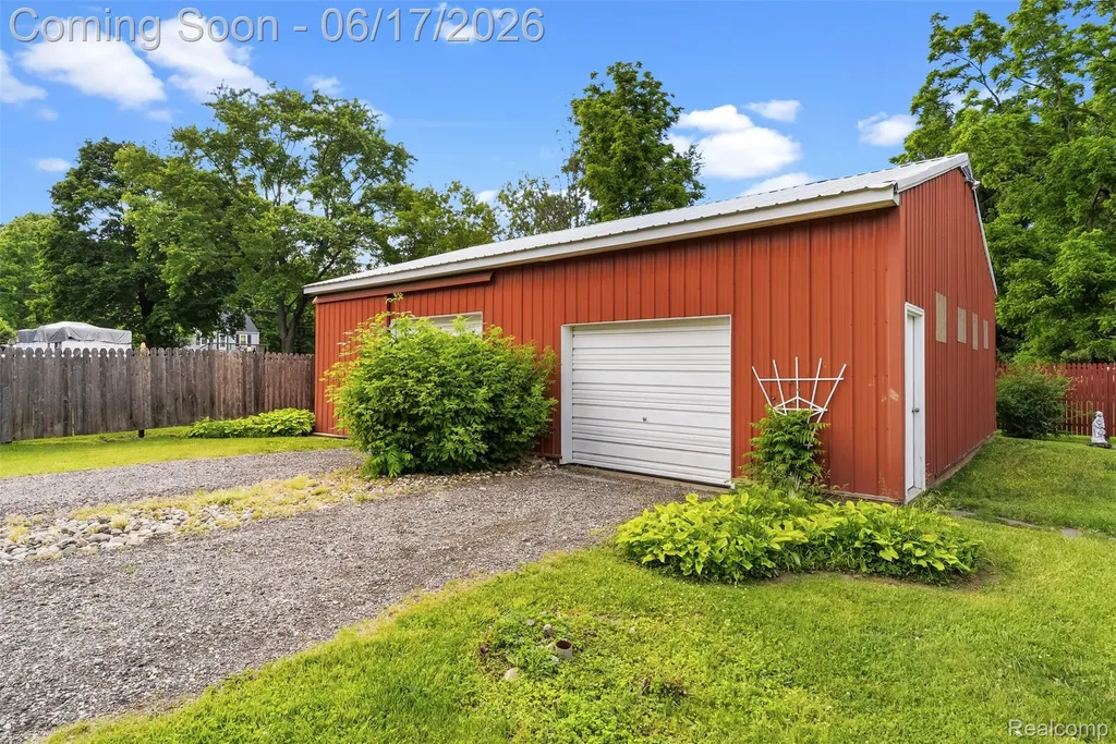 7447 Russell Street Richfield Township MI 48423