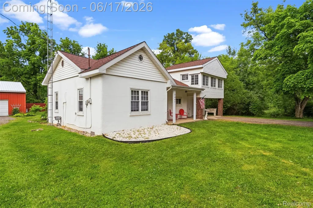 7447 Russell Street Richfield Township MI 48423