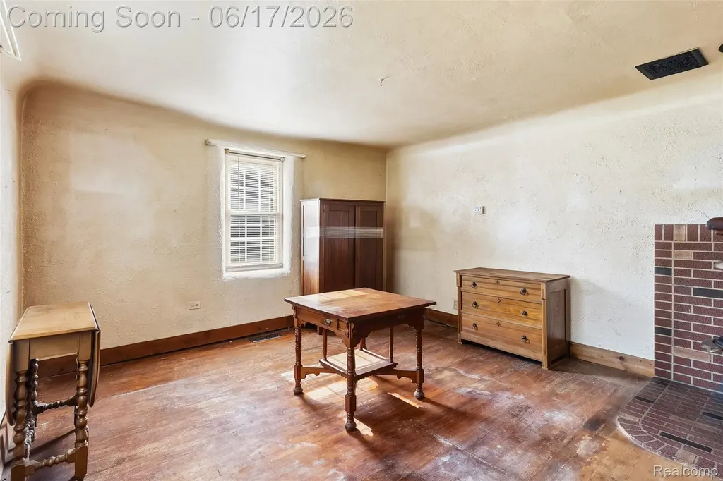 7447 Russell Street Richfield Township MI 48423