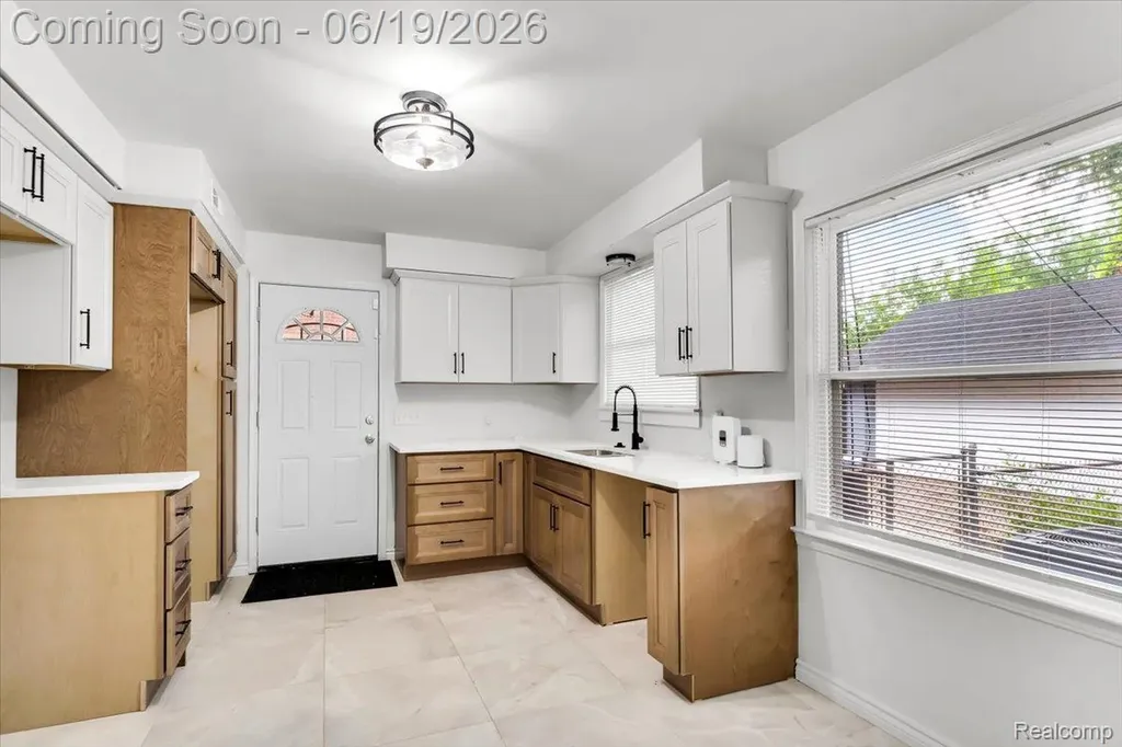 14145 Faust Avenue Detroit City MI 48223