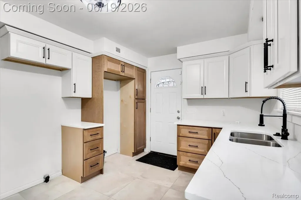14145 Faust Avenue Detroit City MI 48223