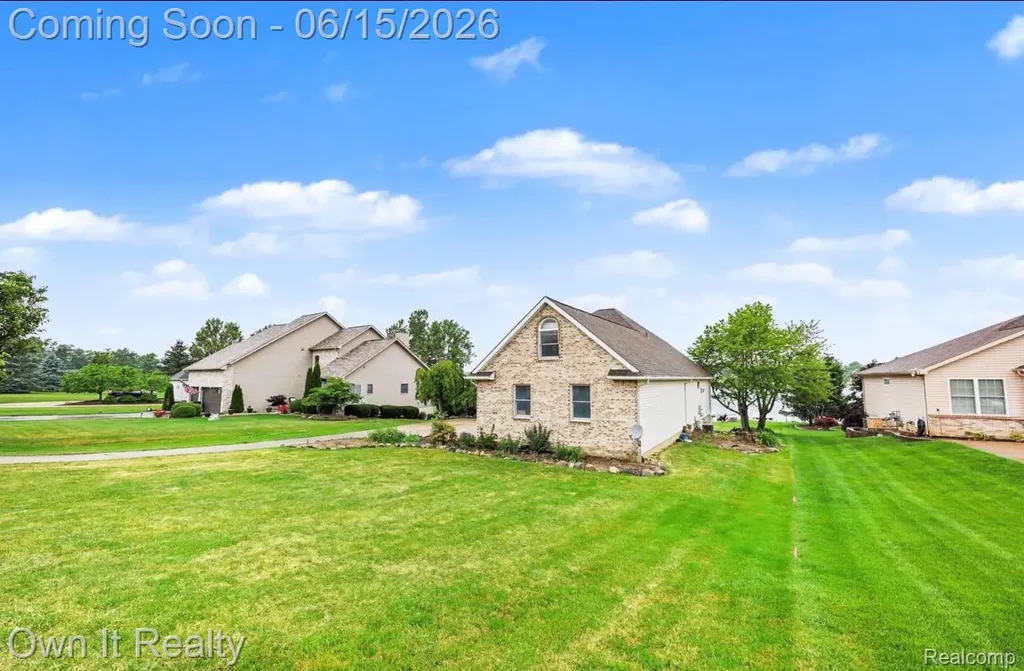 8609 Odowling Franklin Township MI 49265