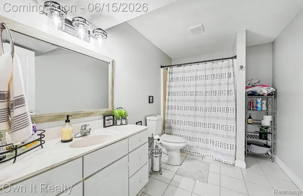 8609 Odowling Franklin Township MI 49265