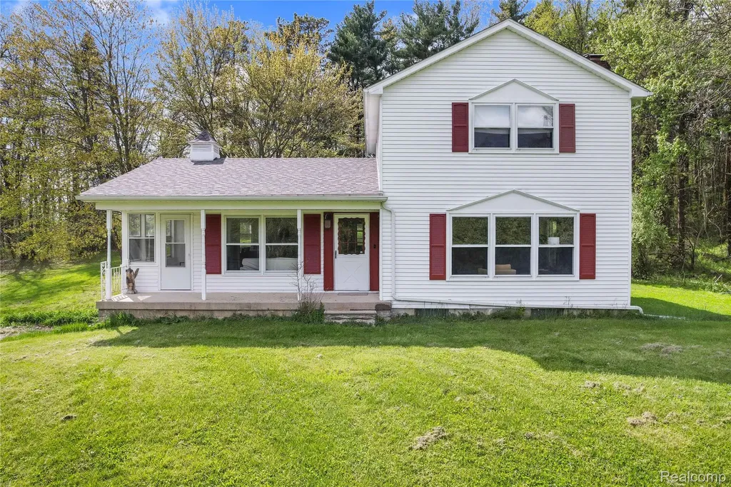 2300 Old Plank Road Milford Charter Township MI 48381