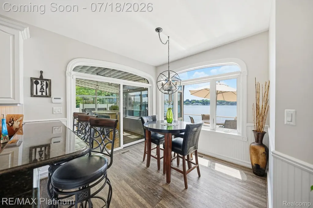 997 Thompson Shore Drive Oceola Township MI 48843