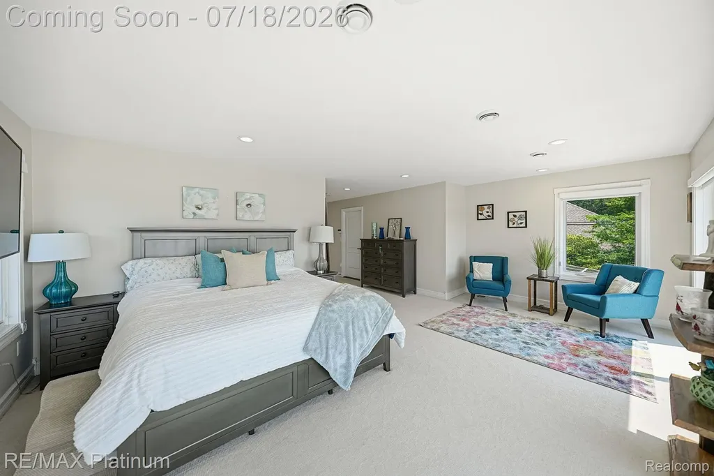 997 Thompson Shore Drive Oceola Township MI 48843