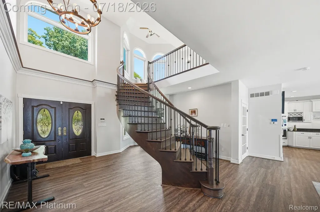 997 Thompson Shore Drive Oceola Township MI 48843