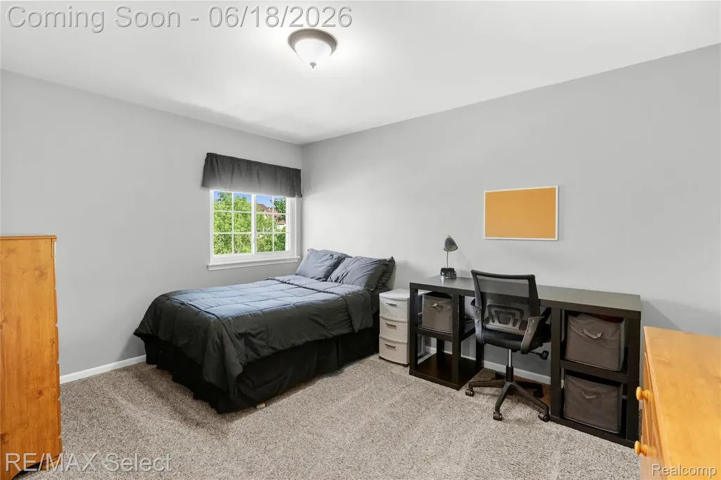4135 Maplewood Meadows Avenue Burton City MI 48439