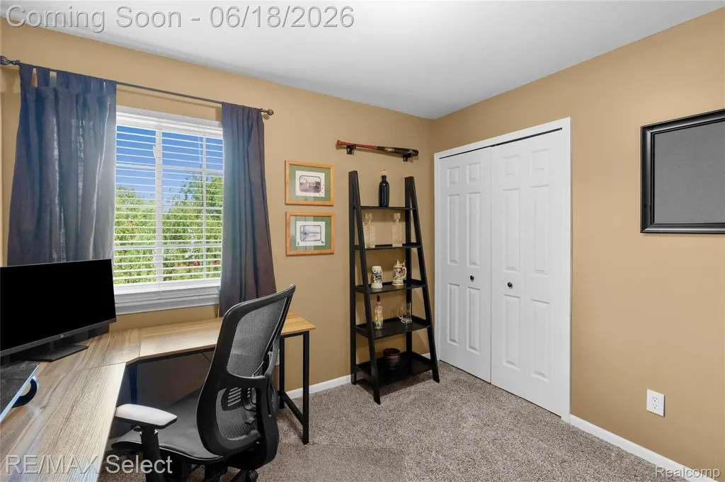 4135 Maplewood Meadows Avenue Burton City MI 48439