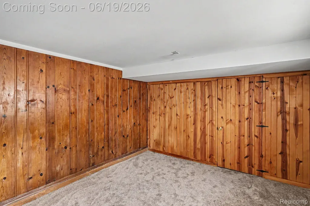 14174 Dartmouth Drive Fenton Charter Township MI 48430