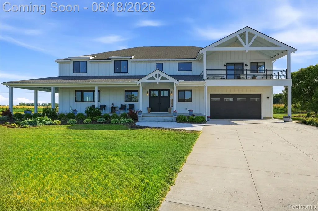 31100 S River Road Harrison Charter Township MI 48045