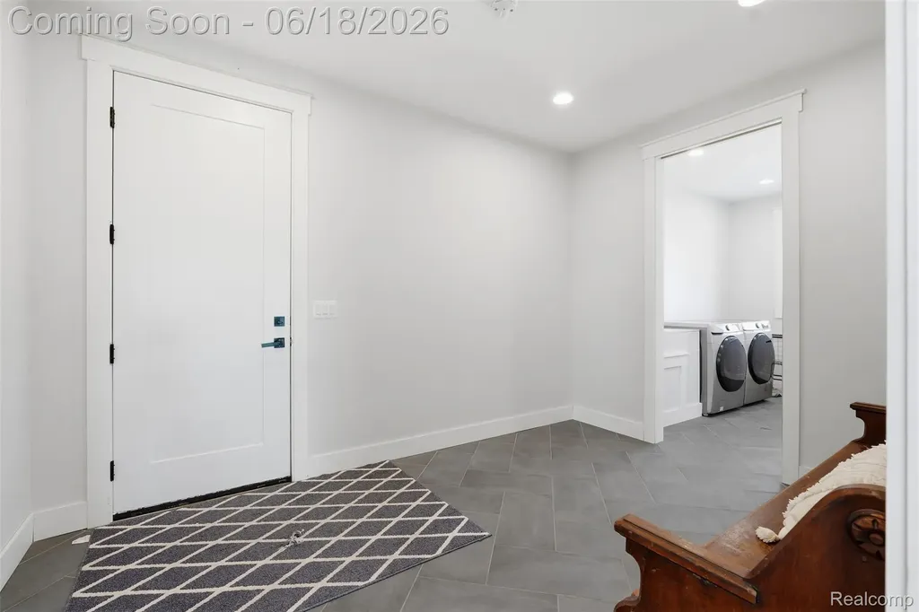 31100 S River Road Harrison Charter Township MI 48045