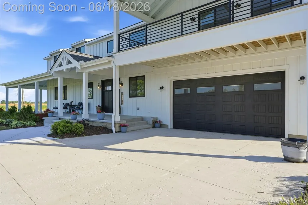 31100 S River Road Harrison Charter Township MI 48045