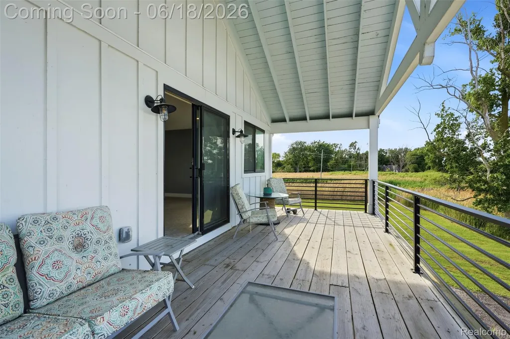 31100 S River Road Harrison Charter Township MI 48045