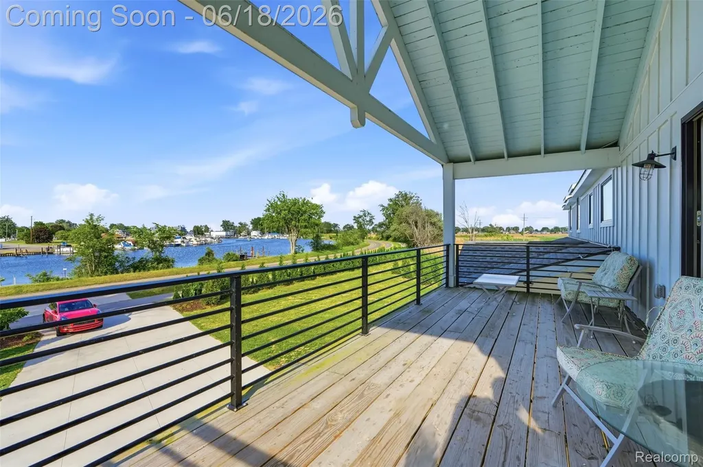 31100 S River Road Harrison Charter Township MI 48045