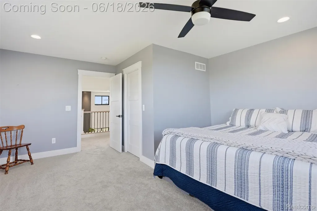 31100 S River Road Harrison Charter Township MI 48045