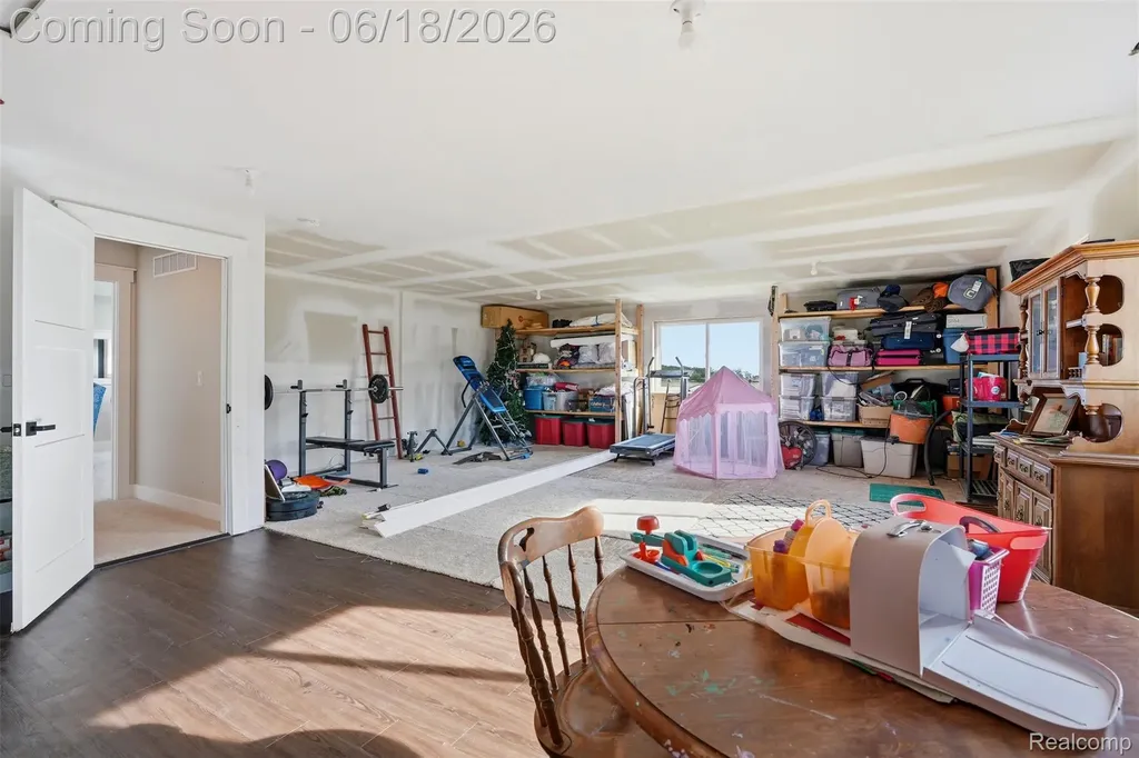 31100 S River Road Harrison Charter Township MI 48045