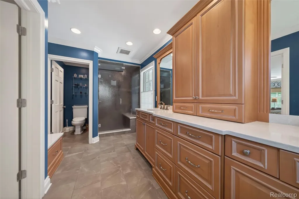 66 Oxford Road Village Of Grosse Pointe Shores City MI 48236