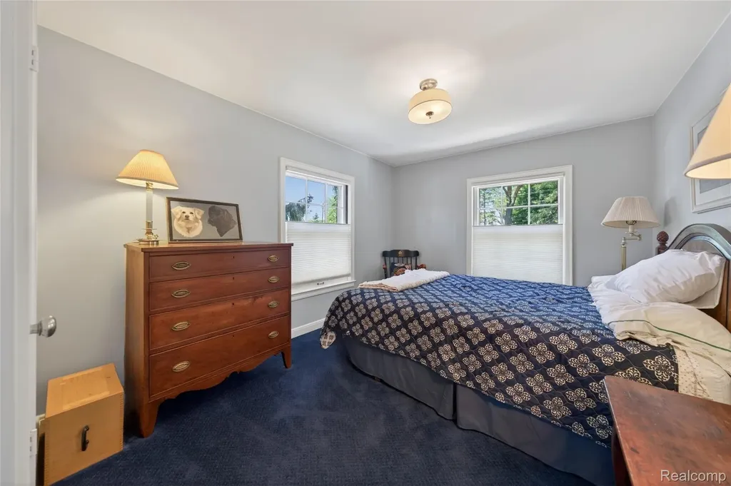 66 Oxford Road Village Of Grosse Pointe Shores City MI 48236