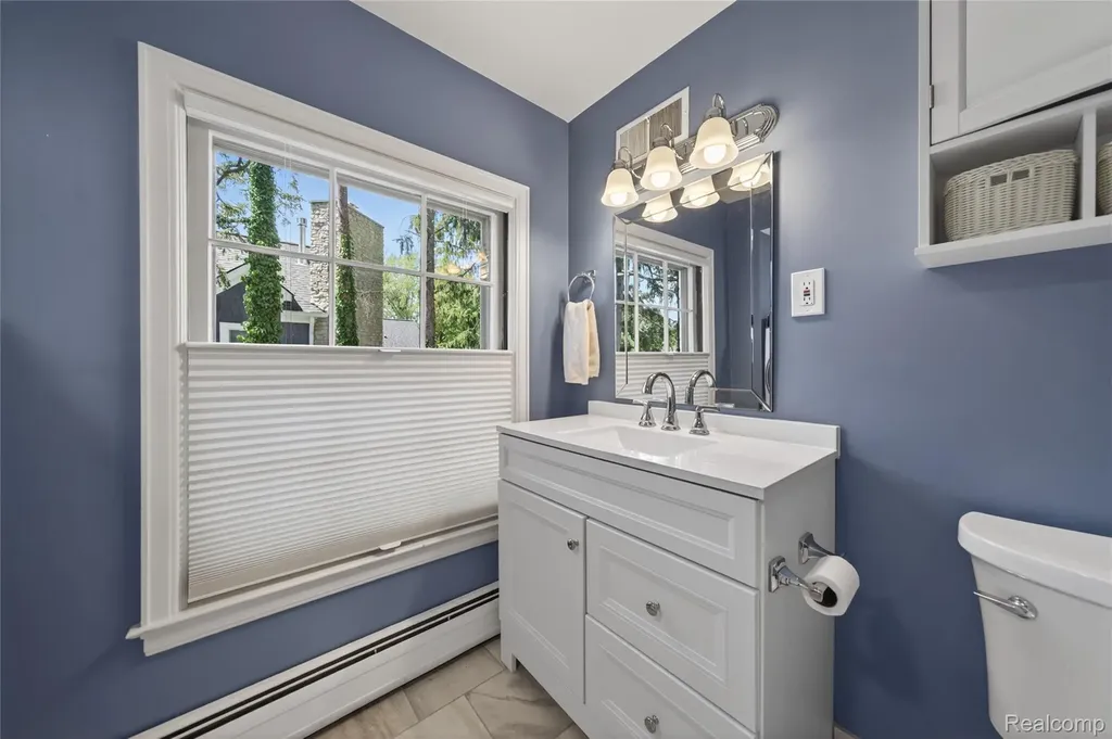 66 Oxford Road Village Of Grosse Pointe Shores City MI 48236