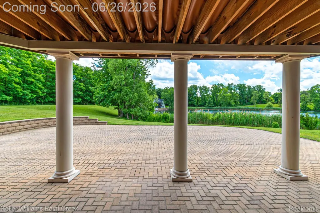 2400 Inwood Road Washington Township MI 48095