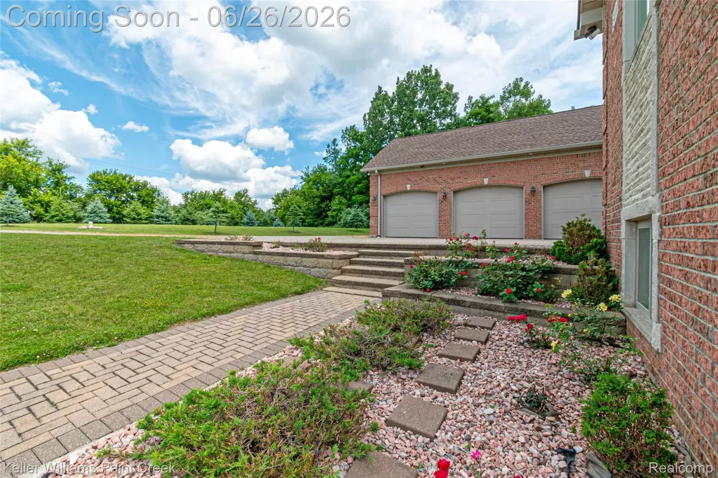 2400 Inwood Road Washington Township MI 48095