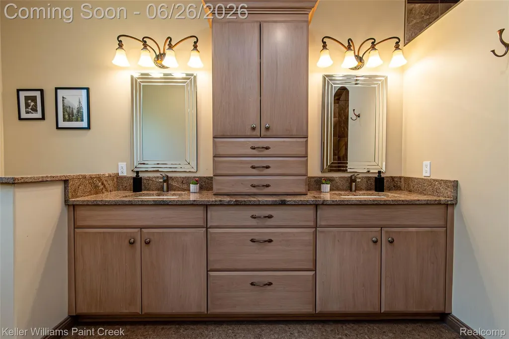 2400 Inwood Road Washington Township MI 48095