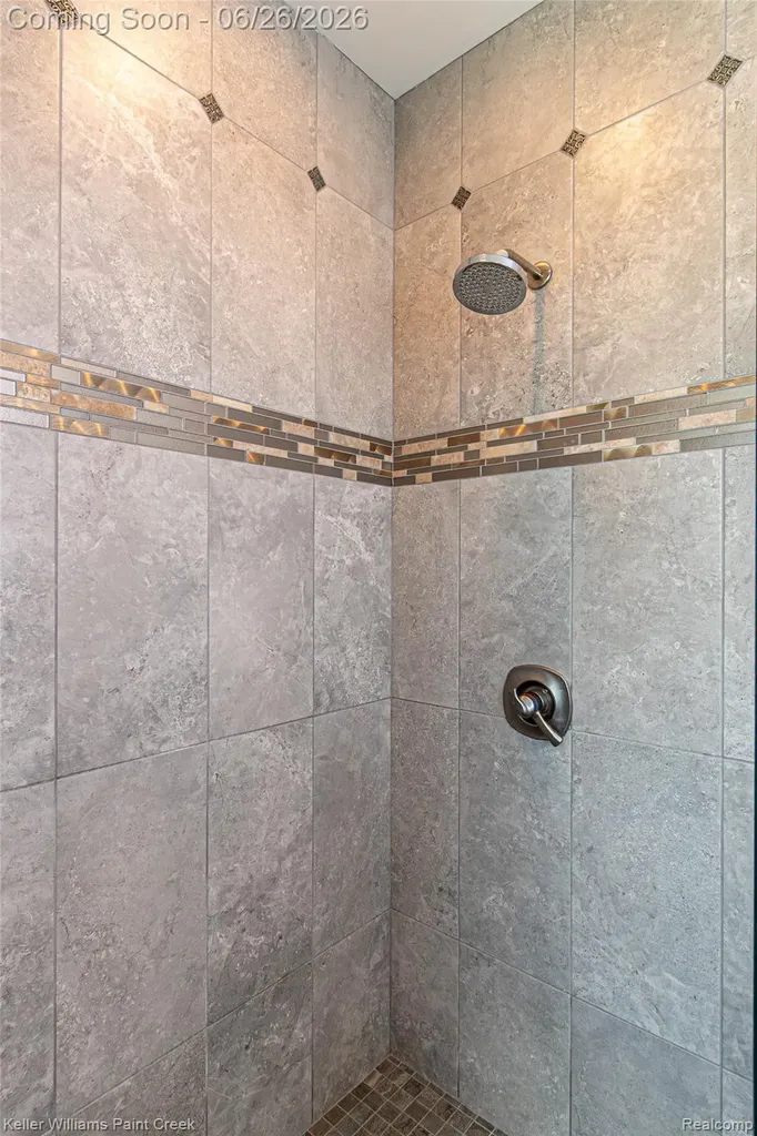 2400 Inwood Road Washington Township MI 48095