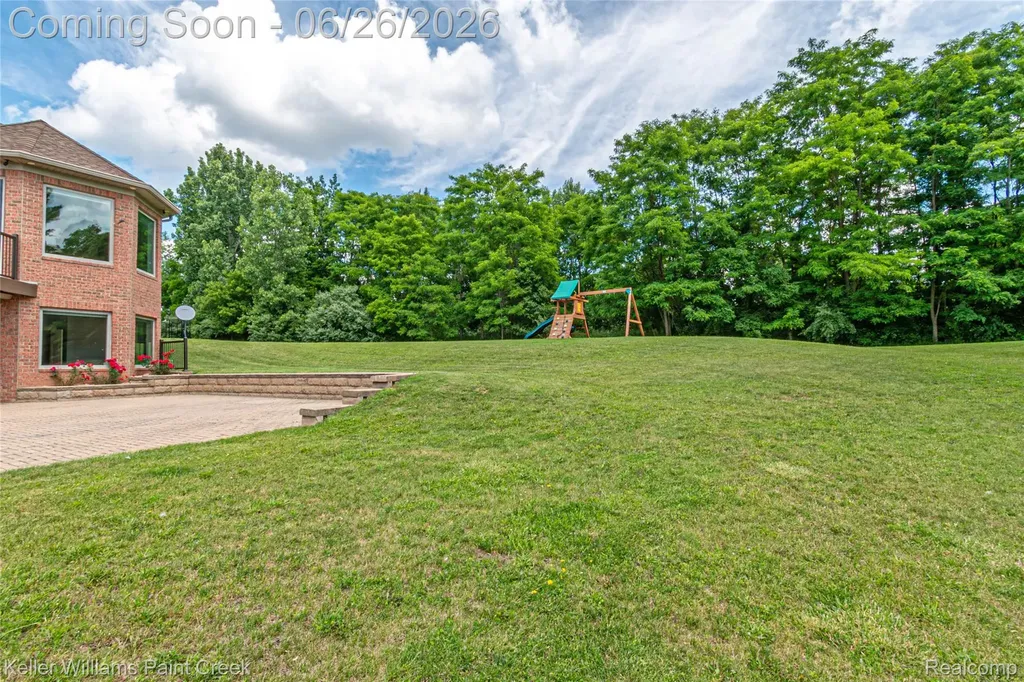 2400 Inwood Road Washington Township MI 48095