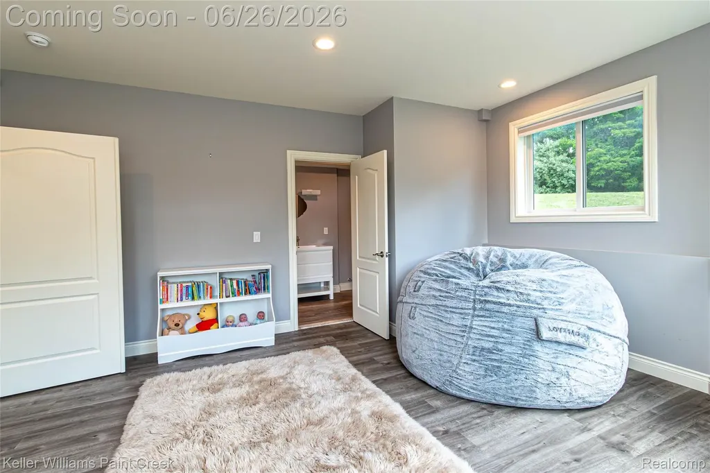 2400 Inwood Road Washington Township MI 48095